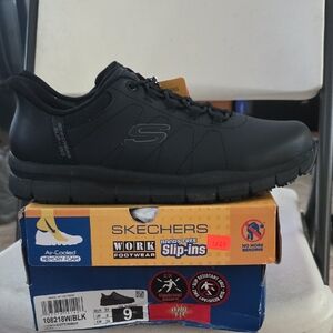 Skechers Women's Black Slip-Ins Sneakers